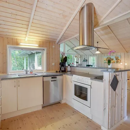Elita - 1-7km From The Sea By Interhome *
